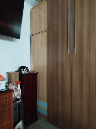 Dormitorio juvenil casi nuevo