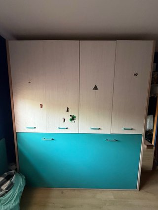 Mueble cama plegable con armarios