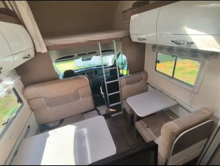 Autocaravana Capuchina Ford 7 plazas