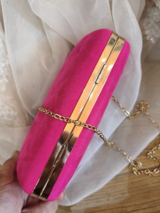 Clutch terciopelo fucsia