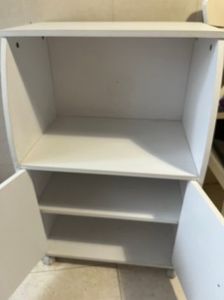 Mueble auxiliar blanco