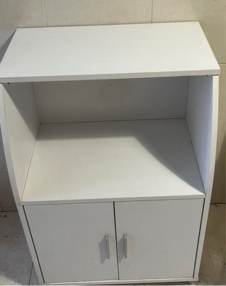 Mueble auxiliar blanco