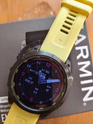 Reloj Garmin Enduro 2 y suunto baro 9 Titanium