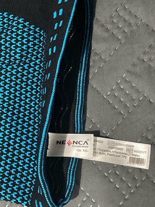 Rodillera NEENCA Talla XXL + Calcetines Deportivos