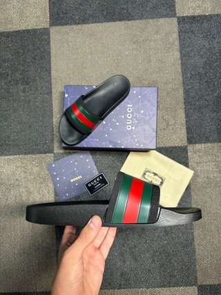 Chanclas Gucci Negras Verde Rojo