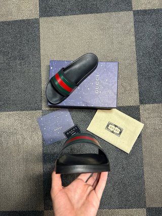 Chanclas Gucci Negras Verde Rojo