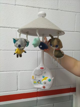 Móvil cuna Tiny Love luces y música