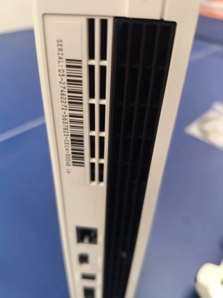 Consola PS3 Slim Blanca + 3 Juegos + 2 Discos