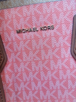 Bolso Michael Kors Rosa y Beige PRECIO NO NEGOCIAB