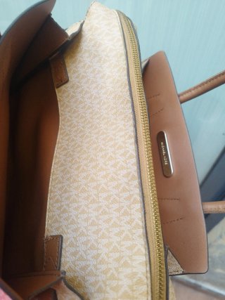 Bolso Michael Kors Rosa y Beige PRECIO NO NEGOCIAB