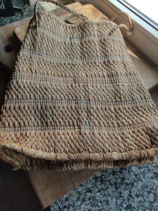 Borsa in paglia artigianale