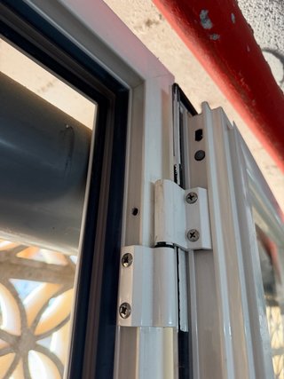 Puerta doble de aluminio