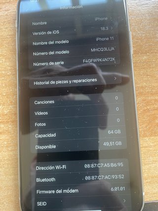 iPhone 11 64GB Plata Impecable