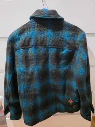 Sobrecamisa Zara cuadros azul y verde oscuro.