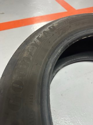 Marca goodyear Ruedas 215/55R18
