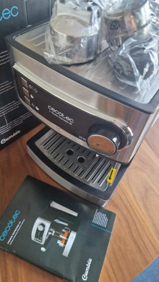 Cafetera Cecotec Power Espresso 20