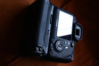 Canon EOS 6D + EXTRAS
