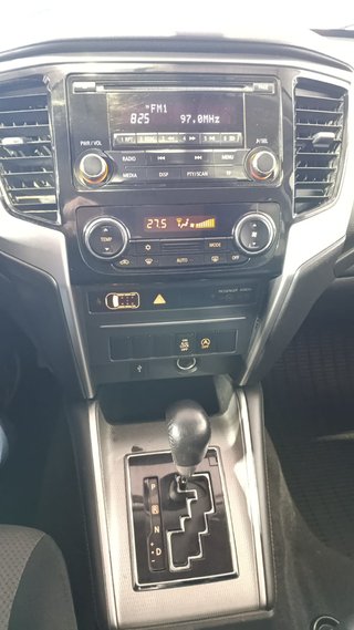 Mitsubishi L 200 2021