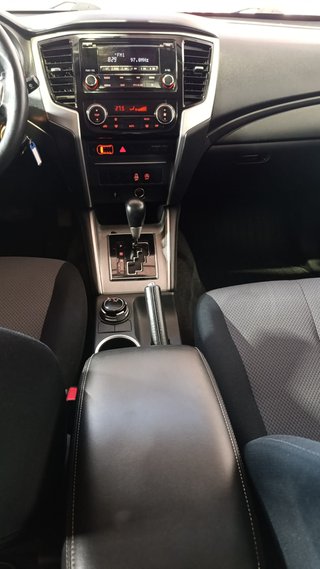 Mitsubishi L 200 2021