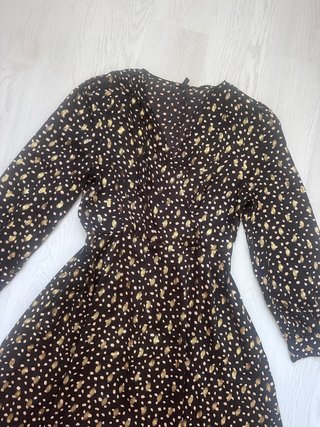 Vestido largo estampado negro y dorado