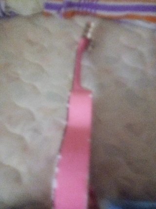 Guitarra rosa infantil