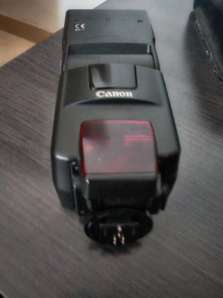 Canon Speedlite 550EX Flash