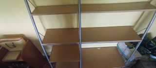 Estantería Metálica y Madera