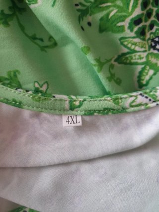 Vestido estampado verde talla 4 xl