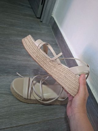 Sandalias de cuña verano