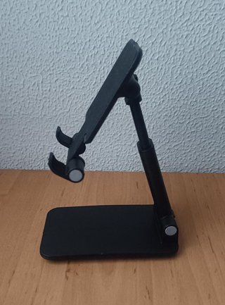 Soporte móvil plegable y ajustable