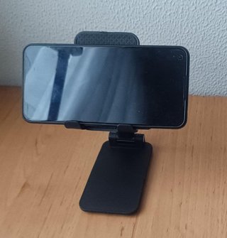 Soporte móvil plegable y ajustable