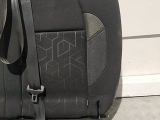 ASIENTOS TRASEROS PEUGEOT 2008 YH01