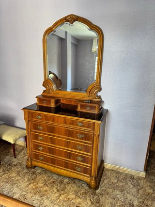 Dormitorio completo madera noble