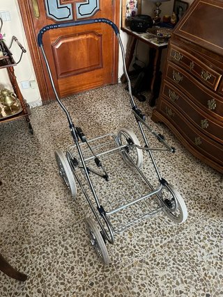 Carrito de bebé clásico negro