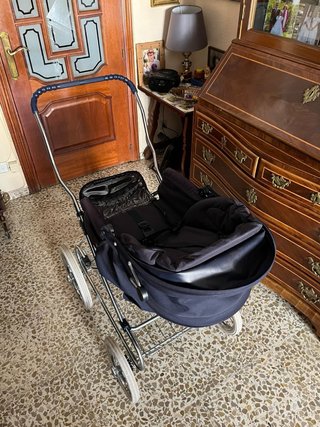 Carrito de bebé clásico negro