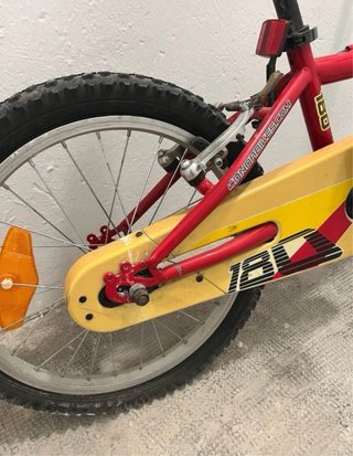 Bicicleta Infantil Conor Rock 180 Roja y Blanca