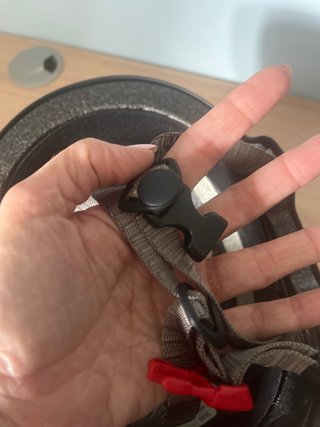 Casco infantil negro