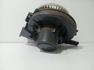 MOTOR CALEFACCION 6Q1819015