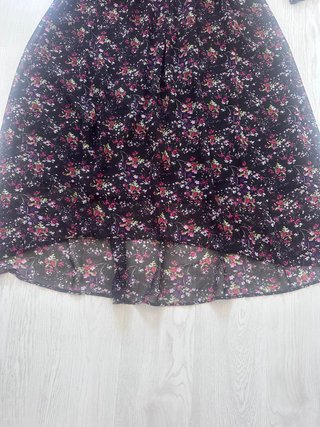 Vestido floral negro manga larga