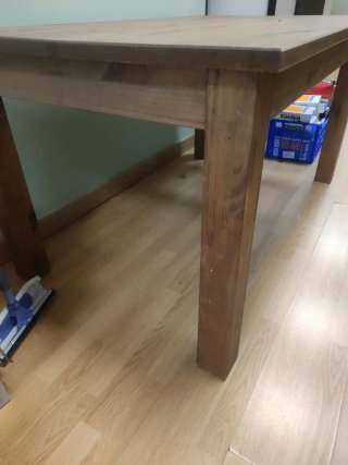 Mesa de madera maciza grande