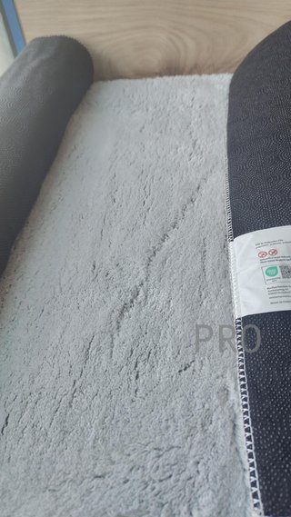 Tappeto moderno e soffice a pelo corto