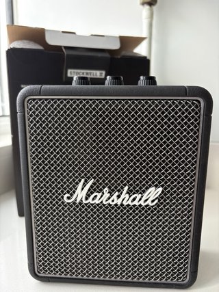 Marshall Stockwell II  con su Caja