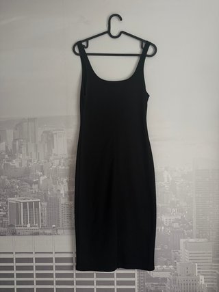 Vestido midi ajustado Zara Talla S