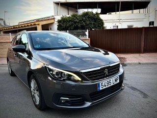 Peugeot 308 2021