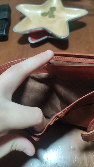 Monedero Guy Laroche Marrón/Naranja