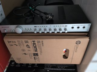 Amplificador Monacor SA-230 Karaoke
