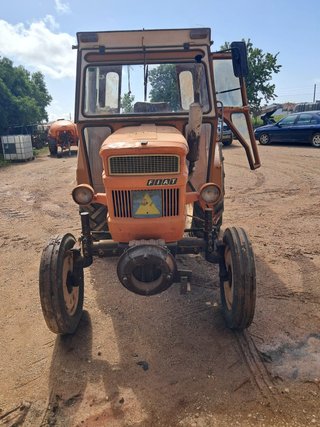 Tractor Fiat 640