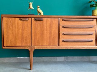 Aparador Mid-Century Ingles ‘Younger’