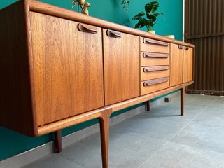 Aparador Mid-Century Ingles ‘Younger’