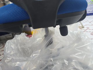 Silla de oficina azul